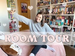 ROOM TOUR ❤ ¡Os enseño mi habitación y mi estantería! | El olor a libro nuevo