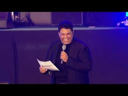 Pastor Abraham Santosh's Prayer for Global Peace and Righteousness at The Experience 19