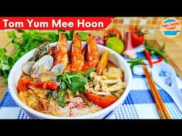 Seafood Tom Yum Mee Hoon