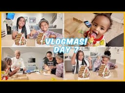 VLOGMAS DAY 7: DECORATING GINGERBREAD HOUSES WITH THE KIDS! | Ellarie