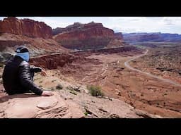 Silent Hiking in Capitol Reef National Park in Utah