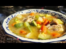 How to make the best Caldo de Pollo con Arroz // Mexican style Chicken soup with Rice ❤️