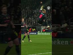 🇳🇴 ERLING HAALAND is out of this world! 🌍 #mancity #football #goals #shorts #shortsvideo #shortsfeed