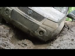 Suzuki Grand Vitara — mud offroad