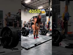 She has a STRONG Deadlift 🤯