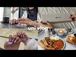 uni vlog | apple watch unboxing, cafe study, getting my nails done