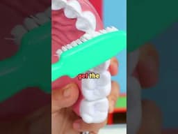 Clean Your Teeth the RIGHT Way for Kids!