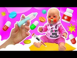 Red spots on baby dolls! Barbie doll saves ill baby dolls. Pretend to play doctor for toys for kids.