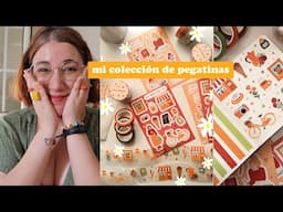 pegatinas, libretas y una taza de jengibre