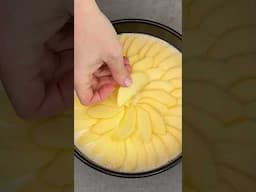 Cómo preparar una tarta de manzana sin pesar ingredientes #shorts