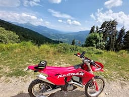 Riding the Pyrenees TET on my GasGas EC300