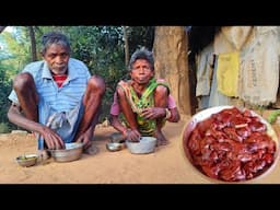 100 years old grandma cooking LIVER CURRY in her traditional style and eating with her old husband