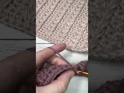 The Field Stitch - find the full video tutorial on Rich Textures Crochet #crochet #crochetpattern