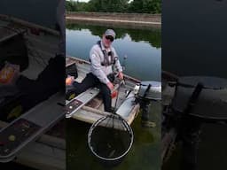 Rob Middleton Tips: Landing Net Placement When Fly Fishing From A Boat