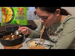 PANLASANG PINOY- SHE LOVES LUCKY ME PANCIT CANTON