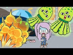 OH NO! This is an invasion 👽 | Help me 😭  | sad story TocaBoca