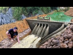 This guy Build mini hydroelectric power plant with one powerful generators, 220V, light up a forest