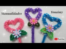 CORAZONES  GRANDES  DE ESPIRALES HECHO CON LIMPIA PIPAS   PIPE CLEANER HEARTS.