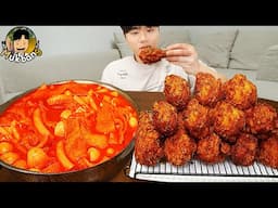 ASMR MUKBANG 직접 만든 매운 국물닭발 떡볶이 허니콤보 양념 치킨먹방! & 레시피 FIRE NOODLES AND Tteokbokki EATING SOUND!