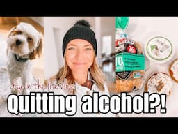 DAY IN THE LIFE OF A MOM 2022 | QUITTING ALCOHOL & NEW YEARS GOALS | HEALTHY MEALS & CLEANING INSPO!