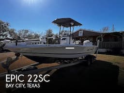 Used 2014 Epic 22SC for sale in Bay City, Texas