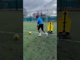 Chelsea’s Noni Madueke… session this week #football #chelsea #madueke #chelseatraining