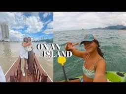 on an island w/ my best friend | kayaking, cafes, slightly losing our minds