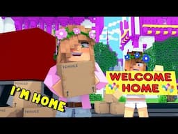 LITTLE KELLY IS BACK!!! - Minecraft Little Club Adventures