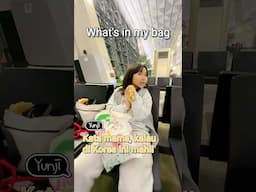 Isi tasnya Yunji! 🍜