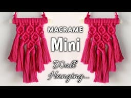 Macrame mini wall hanging