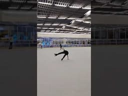 The face in the end says it all | Joel Minas #iceskating