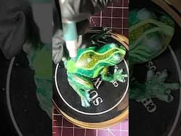 Froggy Makeover! 🐸 Paint Markers & Alcohol Ink #DIY #FrogArt