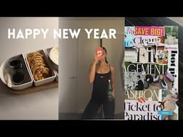 NYE VLOG | hosting,  caviar, & vision boards