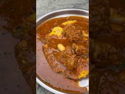 मक्के की रोटी और मांस #indianfoodtalk #shortsvideo #ytshorts #recipe #mutton #chicken #streetfood