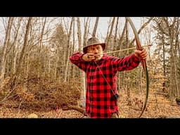 Big Buck Encounter while Traditional Bowhunting from the Ground