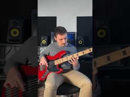 Progressive Bass Solo