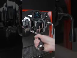 Victoria Arduino E1 PRIMA Pro Espresso Machine In Action 🔥