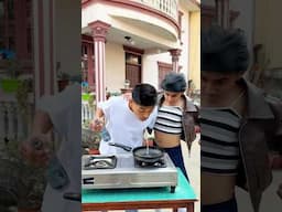 Sigma Girl Cooking 🤣🤣 Snail, Ghongi #sigma #funny #viral