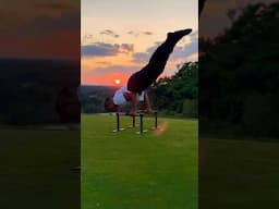 calisthenics & sunsets 🌅 #fyp #foryou #calisthenics #workout #fitness #sunset #andrewexclusive