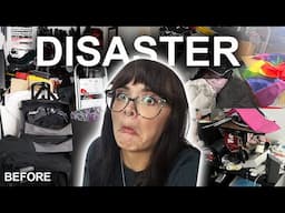 DECLUTTERING MY HOARDER ROOM! MASSIVE TRANSFORMATION 😱