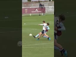 Incredible last-ditch tackle ⛔  #football  #westham  #manchesterunited