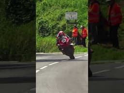 Yep, we think windy green tunnel sums it up just about right | Isle of Man TT Races