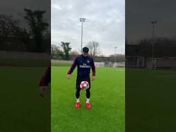 CHILLED FOOTBALL SKILL MOVE ⚽️