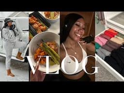 VLOG | SNOW DAY, EMOTIONAL CHIT CHAT, LOSING 10 POUNDS, SUNDAY RESET, CHILL DAYS + MORE