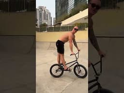 Flip flop whip #bmx #bike #mtb