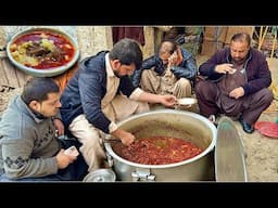 REAL CHEAP STREET FOOD BREAKFAST IN THE ROADSIDE | FAROOQ SIRI PAYE - PAKISTANI CHEAPEST FOOD STREET