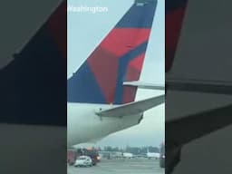 JAL Boeing 787 Wing Clips Delta 737 in Seattle: Shocking Moment!