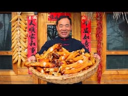 Sheep Hooves Crisply Fried! A Whole Basket, Eat with Hands! | Uncle Rural Gourmet