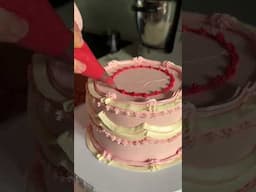 St. Valentine’s Cake design (colours and piping tips in the description) ♥️