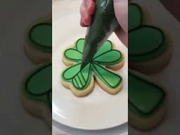 Decorating some super simple shamrock cookies #shorts